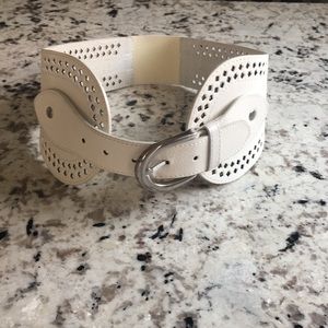 New York & Company White belt